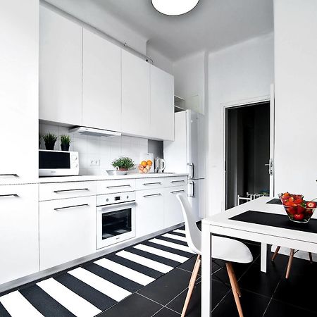 Extra Hostel "Easy Kaunas" Kültér fotó