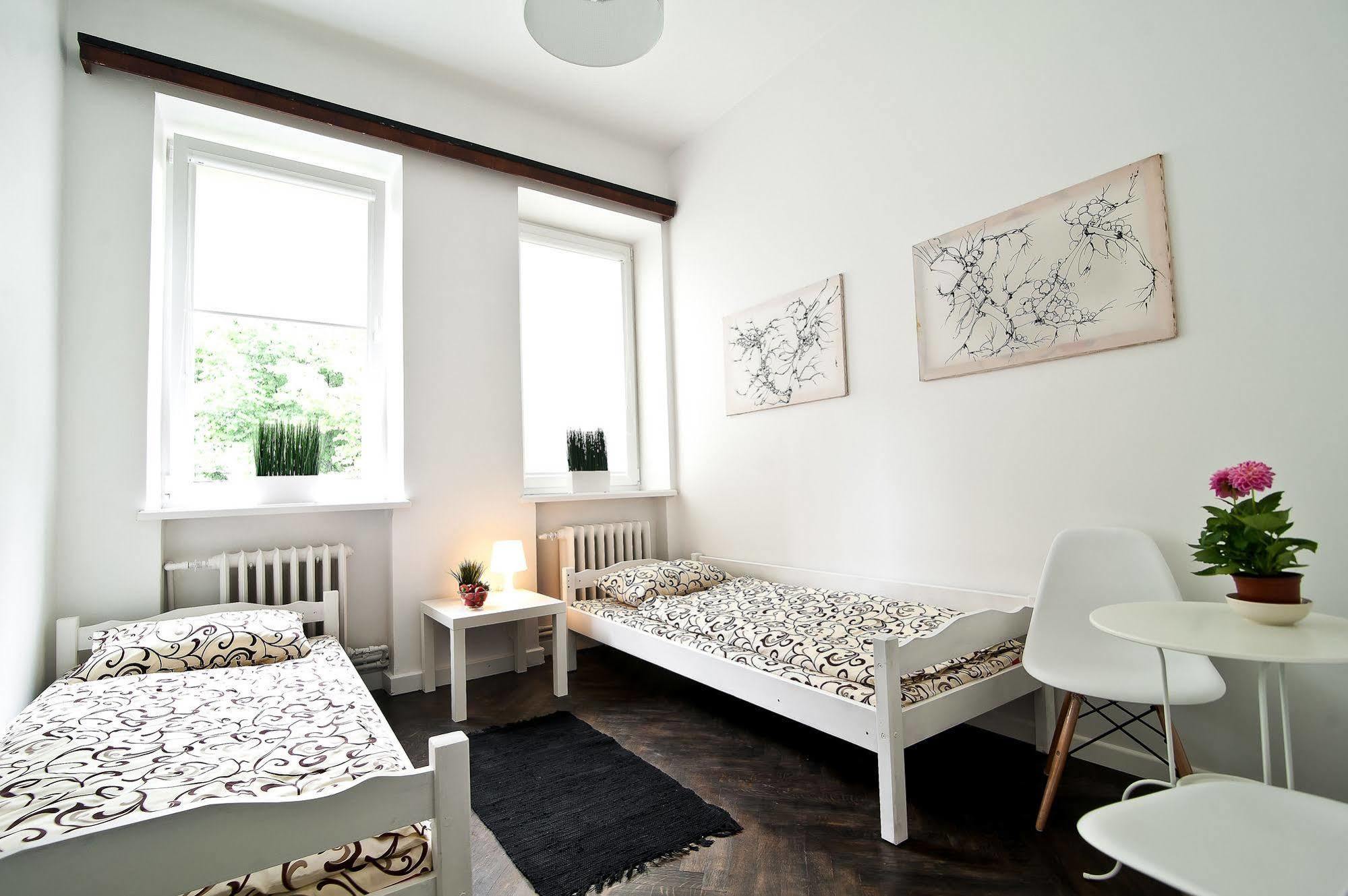 Extra Hostel "Easy Kaunas" Kültér fotó